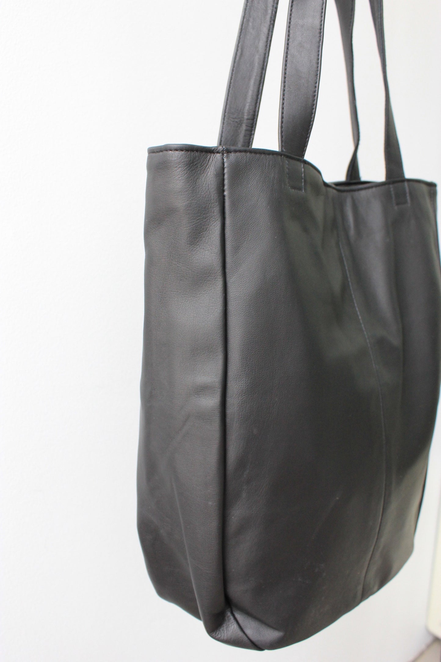 Venice Leather Tote